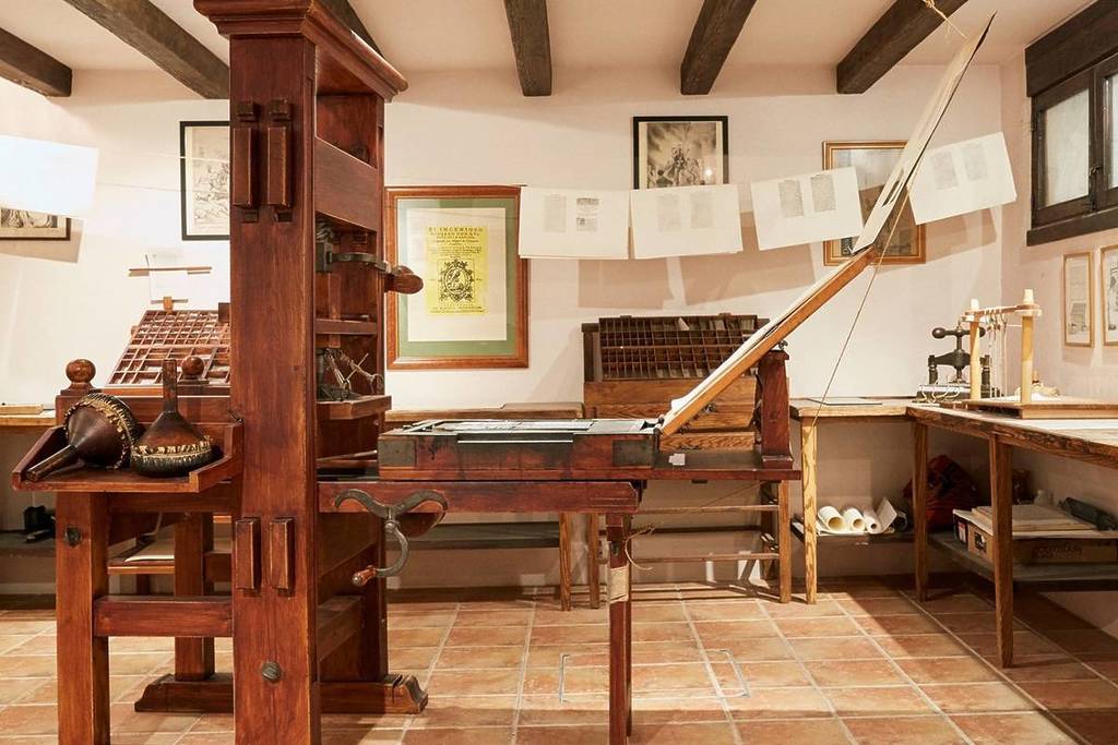 Madrid abre al público un tesoro único en el mundo: el edificio de Atocha donde se imprimió El Quijote ahora se puede visitar