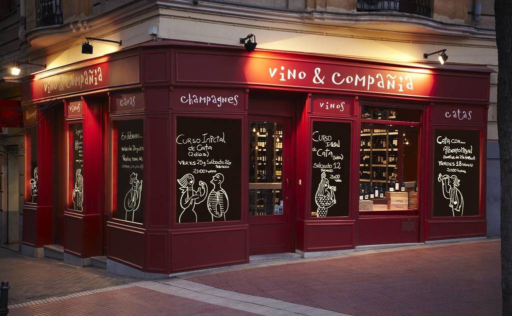 Fachada Vino & Compañía
