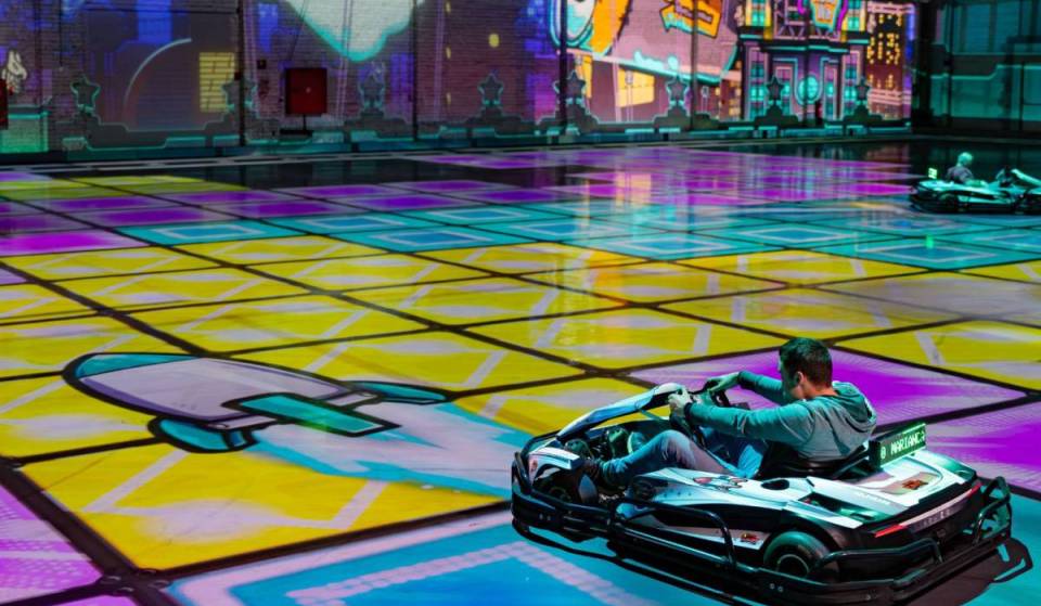 Así es la pista de karting y realidad aumentada que cierra definitivamente en Madrid: está en el Palacio de Hielo y es como un videojuego en la vida real