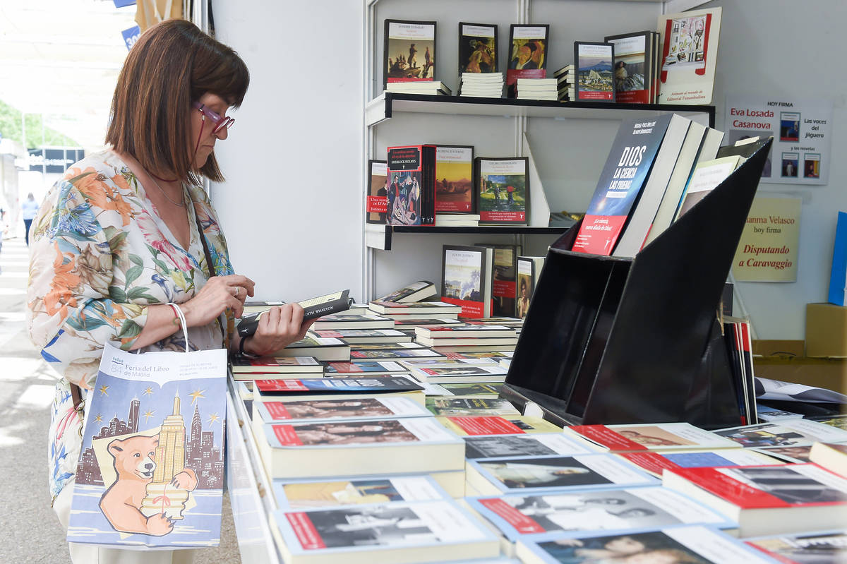 Guide to the 2026 Madrid Book Fair: authors signing books, activities ...