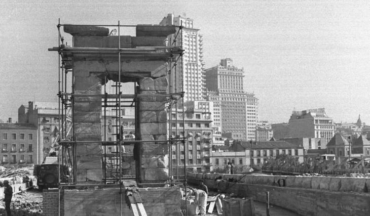 Las 21 exposiciones imprescindibles de julio en Madrid: de la construcción de la ciudad a la EGB