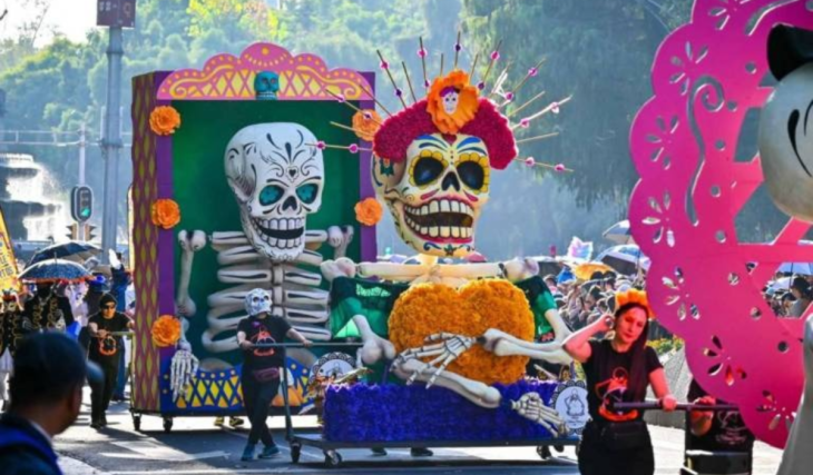 Un desfile de catrinas, el Tenorio al aire libre, un festival de farolillos y otros planes increíbles que solo ocurren este fin de semana en Madrid