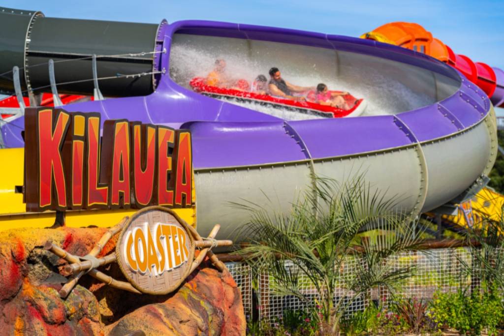 Dimentica l’auto per andare ad Aquopolis: nuovo servizio di autobus diretto che collega Plaza de Castilla al parco