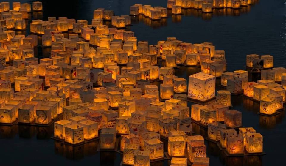 “Strangers coming together in a spirit of peace”: that’s the floating lantern festival coming to Madrid this September