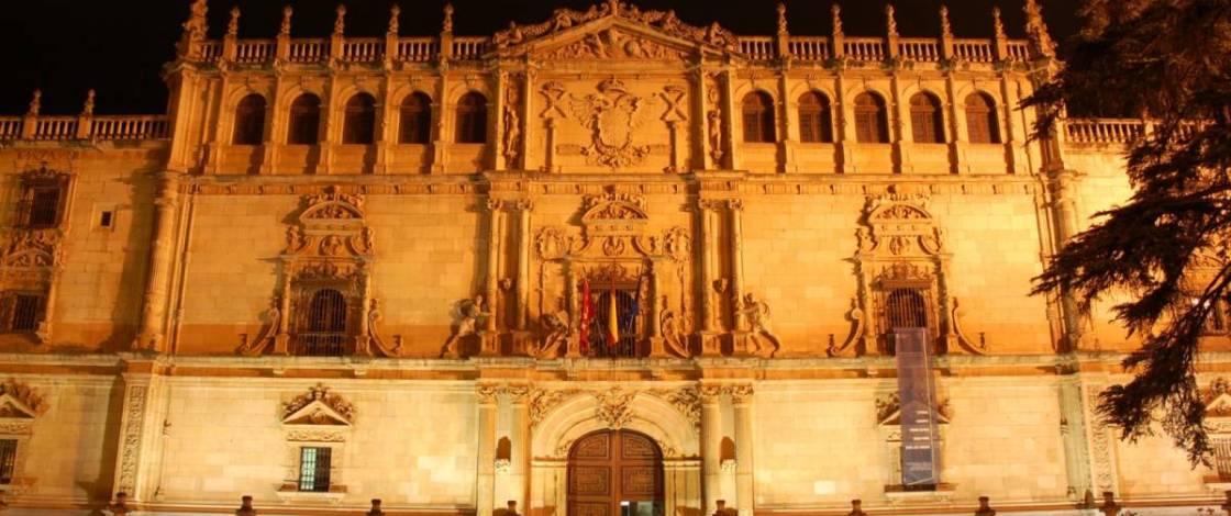 Museus abertos até à meia-noite: duas noites de cultura grátis numa cidade madrilena Património da Humanidade