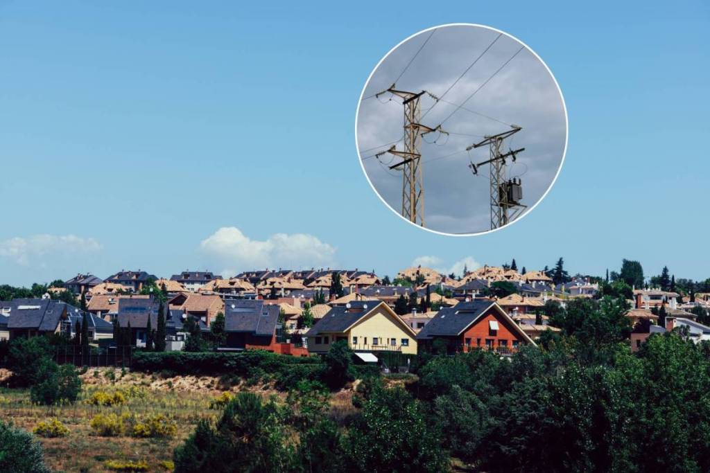 Uma torre de alta tensão de 47 metros preocupa La Moraleja: fica a 30 metros das casas e os vizinhos temem possíveis efeitos na saúde
