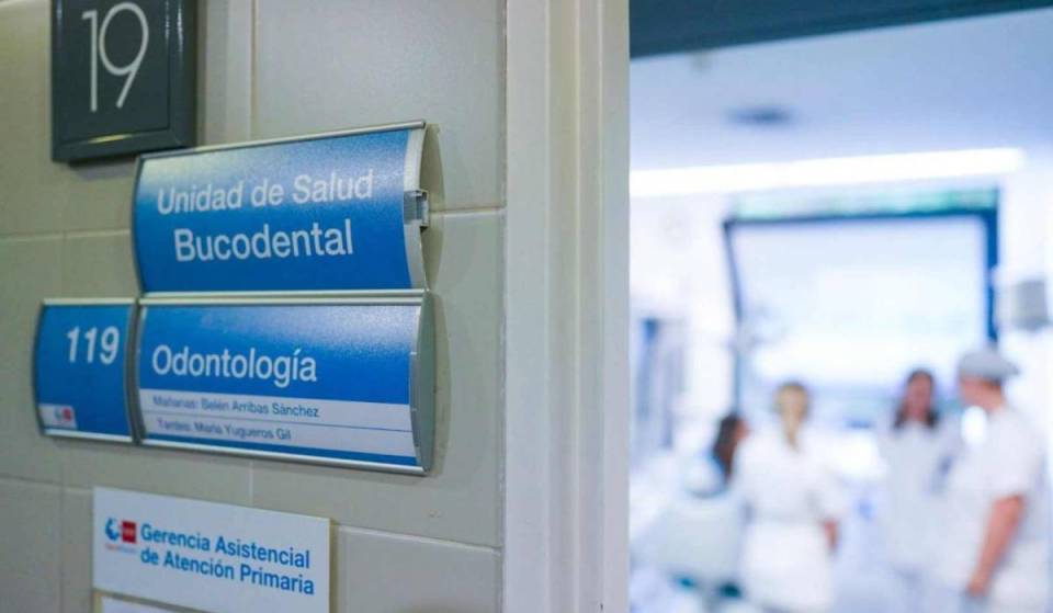 Dentista gratis a Madrid fino a metà del 2027: più di 1,1 milioni di bambini e di persone con più di 80 anni possono accedere a queste cure