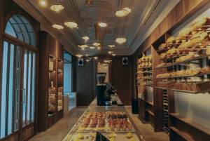 Tiene locales en Nueva York, Copenhague y Bangkok y por fin llega a Madrid: la cafetería danesa que todo el mundo quiere conocer