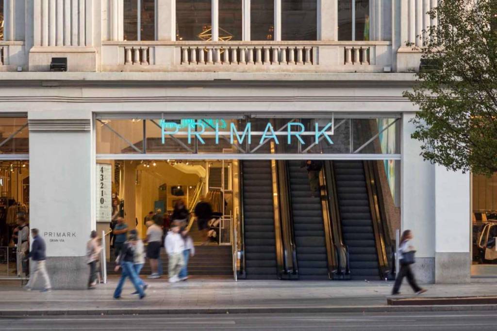 Le premier Primark d’Espagne n’a pas ouvert sur la Gran Vía : il y a 20 ans, la marque a choisi ce centre commercial de Madrid pour faire ses débuts