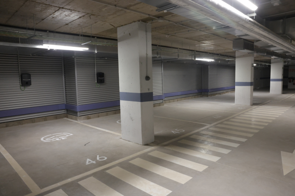 Madrid abre el plazo para solicitar 198 plazas de aparcamiento en pleno centro: quién puede conseguir una