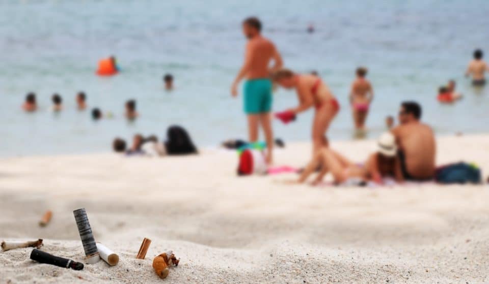 ¿En qué playas de Andalucía está prohibido fumar?