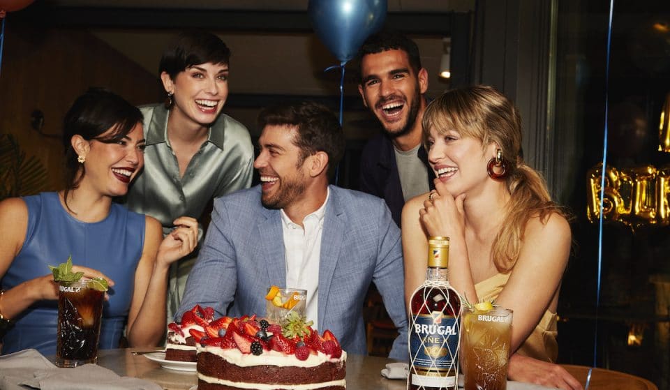 La campaña de Ron Brugal que te invita a disfrutar de tu cumpleaños sin preocuparte por nada