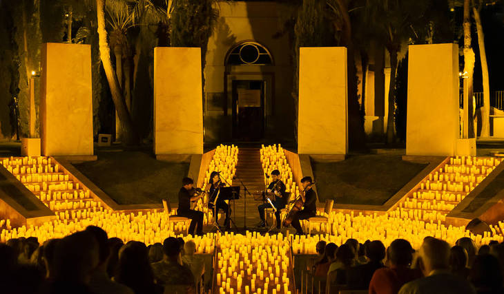 Este plan con música en directo y miles de velas vuelve a conquistar Málaga en 2025