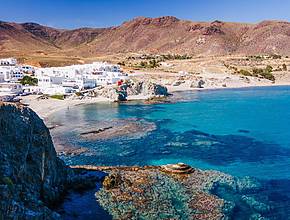El pintoresco pueblo andaluz que recuerda a una postal de las islas griegas