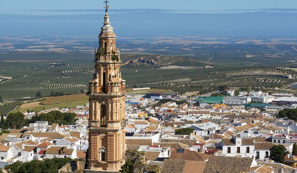 El pueblo a 1h de Málaga que tiene un mirador conocido como el ‘Balcón de Andalucía’: también es famoso por sus dulces