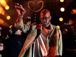Más de 10 000 personas y el rey del ‘afrohouse’ en la Costa del Sol: cómo conseguir entradas para ver a Black Coffee en Marbella
