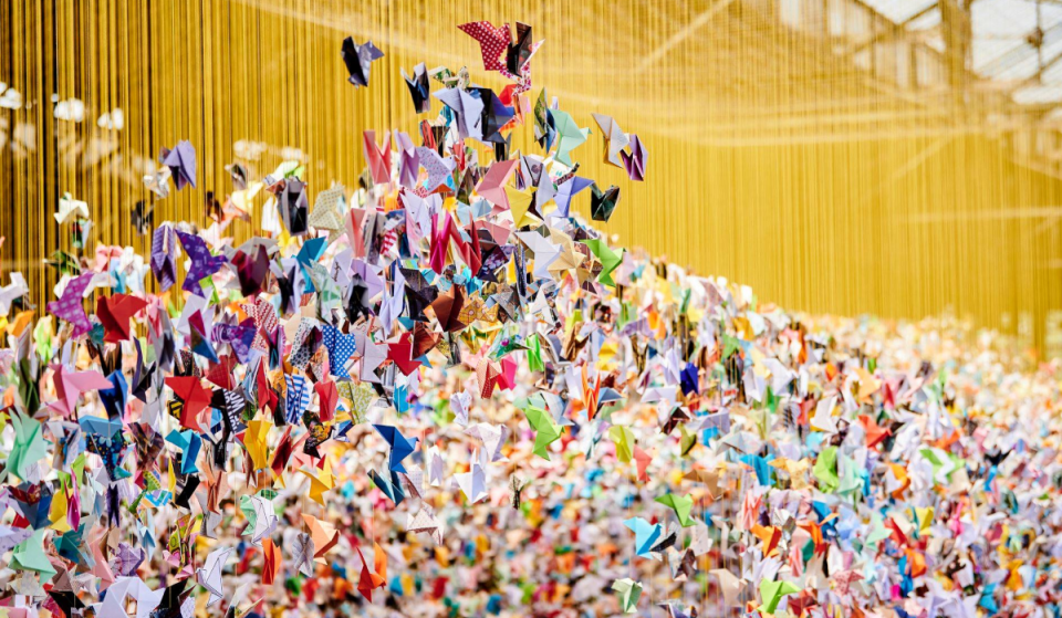 Des milliers d&rsquo;oiseaux en papier investissent le Mucem pour un Projet Artistique et Solidaire !