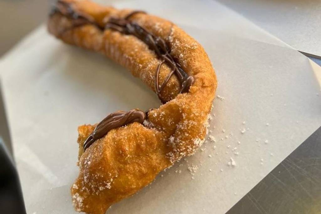 Chichi fregi à Marseille