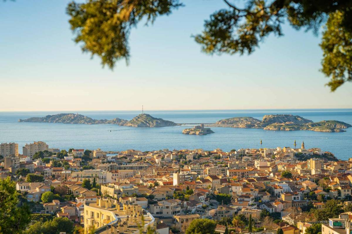 This remarkable Marseille garden, featuring grottoes, ponds