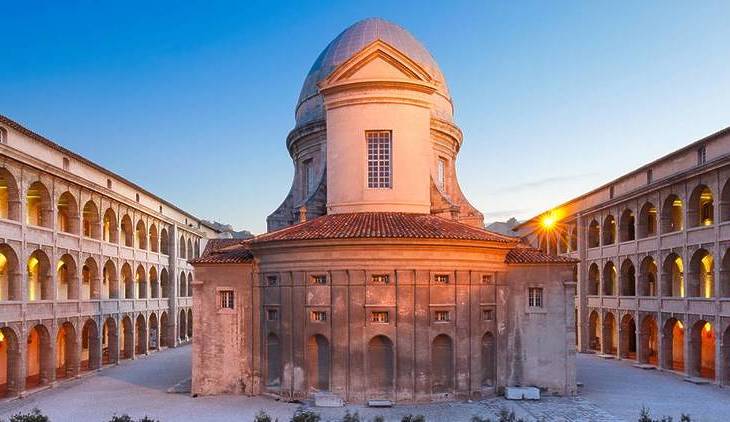 An unprecedented dialogue between Arabia and the Mediterranean &#8211; the exceptional exhibition from the Louvre and the Musées de Marseille finally opens its doors in the iconic Vieille Charité.