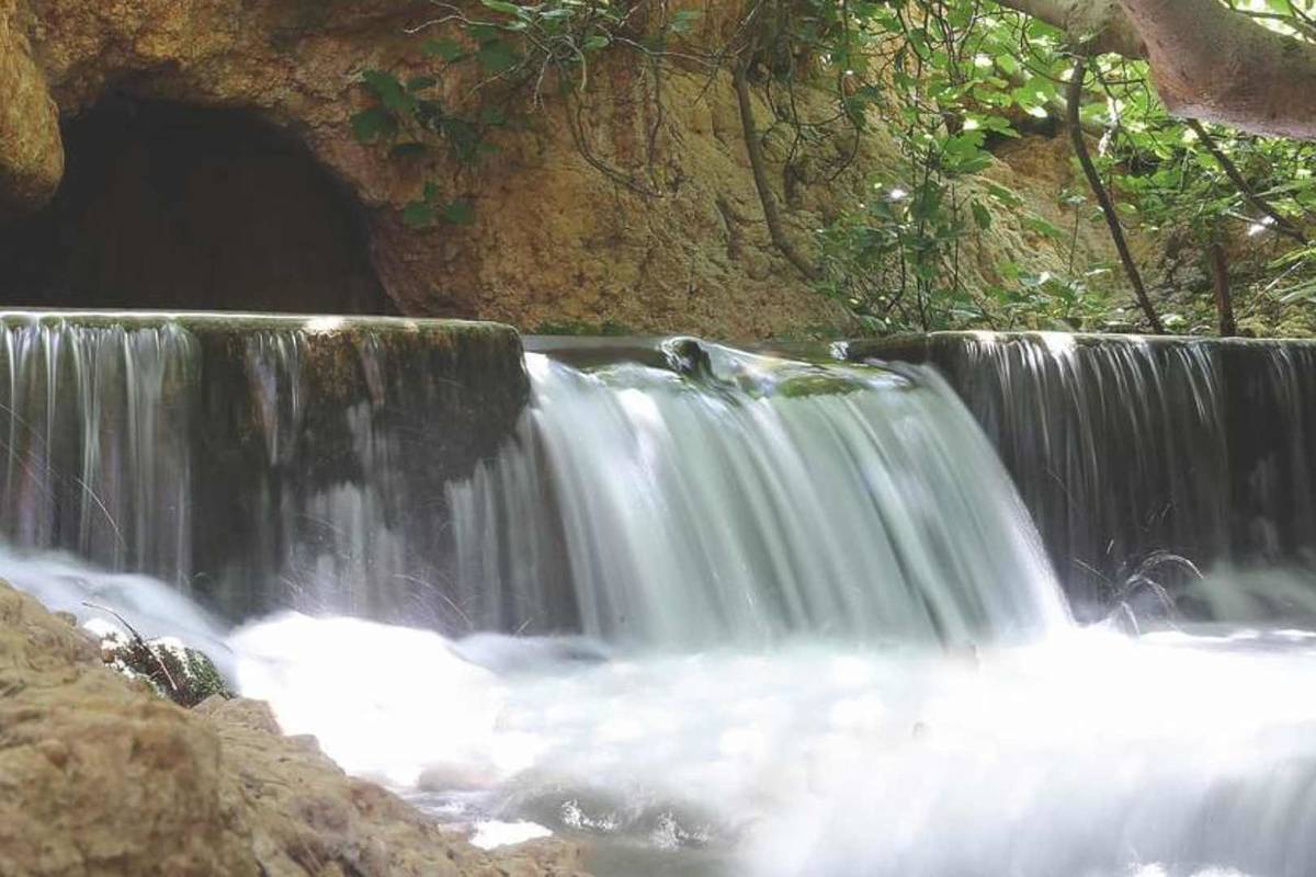 Randonnée de la source de l'Infernet à Vitrolles près de Marseille