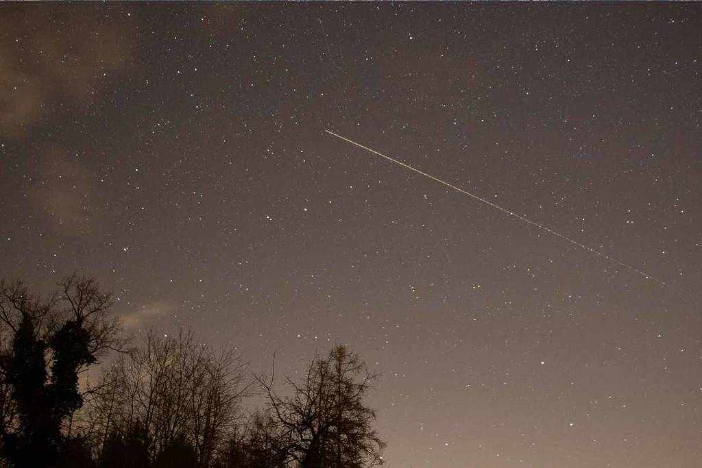 Pluie d'étoiles filantes des Lyrides en avril