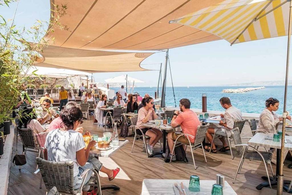 Le Petit Pavillon Terrace in Marseille