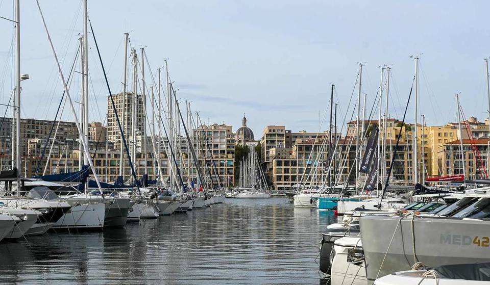 What are some free things to do in Marseille?