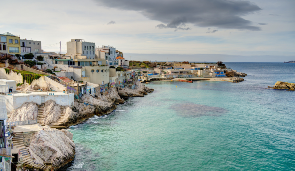 En plein cœur de Marseille, ce joyau historique dissimule des criques secrètes et de somptueuses bastides du XIXe siècle – un quartier pittoresque qui incarne le véritable art de vivre local