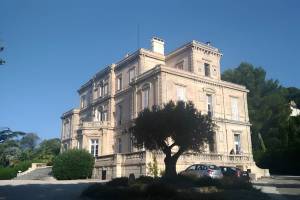 Usually closed to the public, this sumptuous 19th-century château nestled in the heart of Marseille is opening its doors exceptionally to celebrate Marcel Pagnol—starting September 29, experience two one-of-a-kind theatrical evenings under the stars
