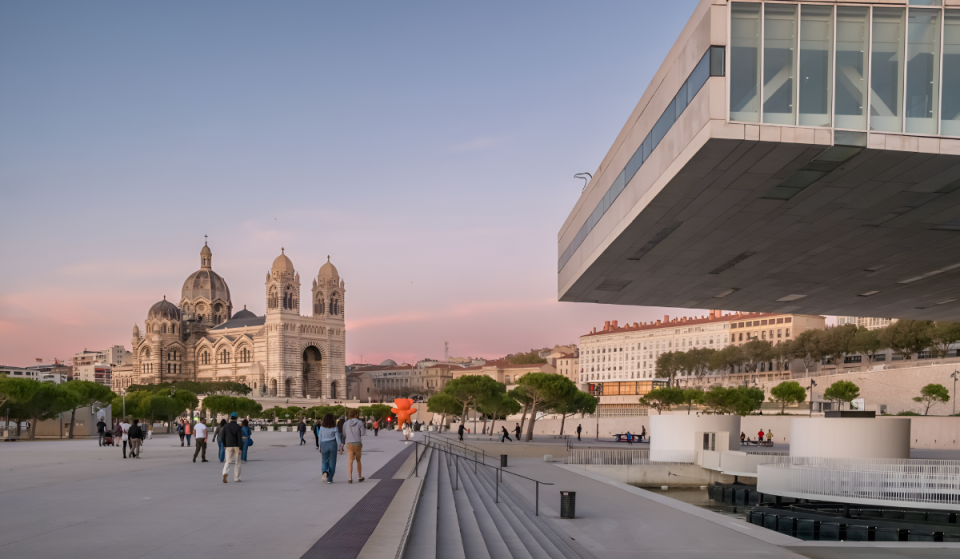 À Marseille, ce festival emblématique métamorphose l&rsquo;Esplanade du J4 pour 4 jours de fête solidaire – Véronique Sanson, Selah Sue et vue sur la mer pour célébrer les 35 ans de cet événement unique !