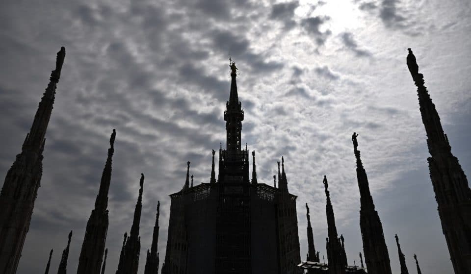 A Milano oggi allerta meteo per temporali e forte vento