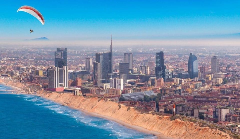 Ecco come sarebbe Milano con il mare