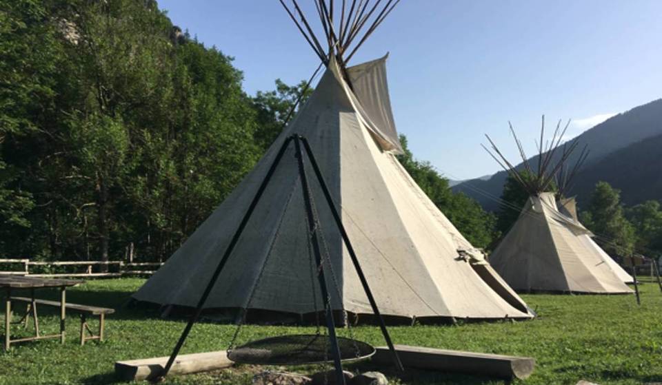 Immerse yourself in nature by sleeping in an Indian hut at Tatanka Village