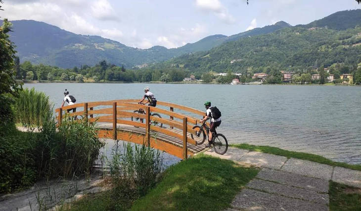 MoMi: la pista ciclabile internazionale che parte da Milano e attraversa le Alpi