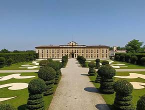 Giochi d’acqua e una caccia al tesoro nella piccola Versailles d’Italia: agosto magico a Villa Arconati