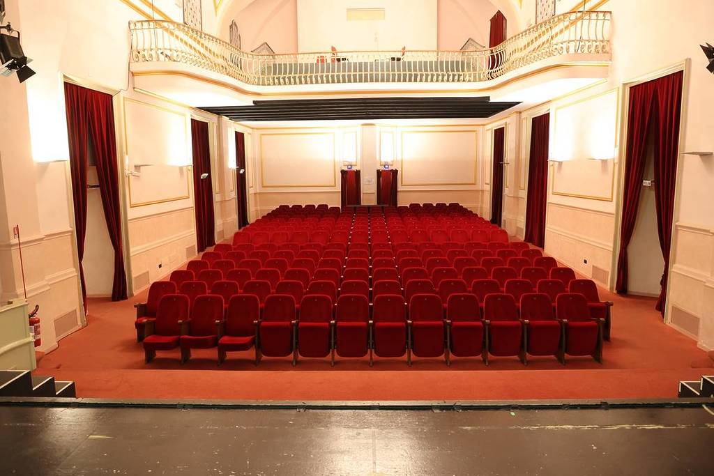 Teatro Litta al suo interno una sala Cavallerizza