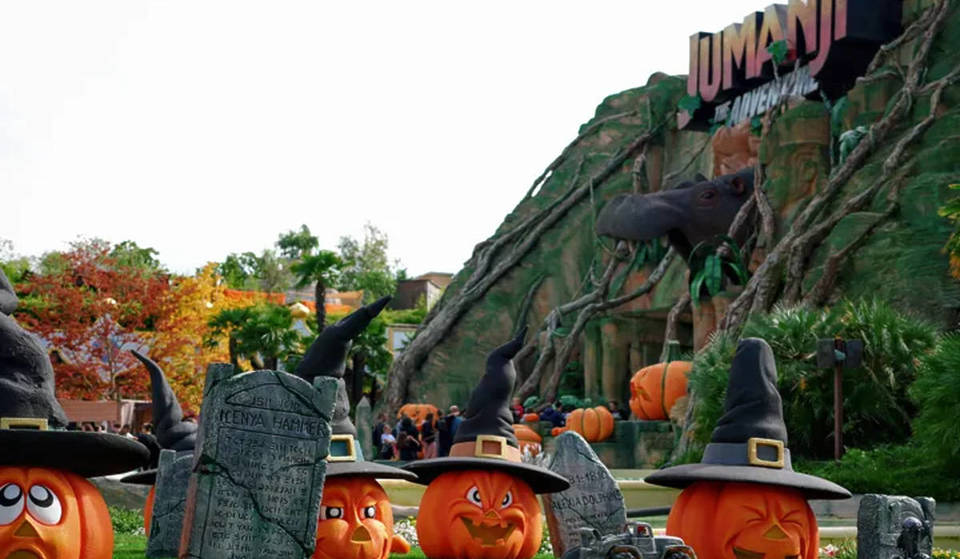 Il tuo Halloween non sarà più lo stesso con Gardaland: per oltre 1 mese il parco si veste di nero e arancio per regalare un’esperienza da brividi per tutti, grandi e piccini