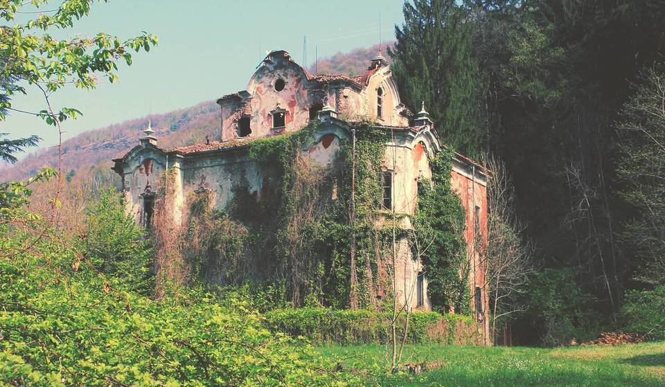 Villa De Vecchi: die von Geistern bewohnte Spukvilla in der Nähe von Mailand mit einer mysteriösen, dramatischen und faszinierenden Vergangenheit