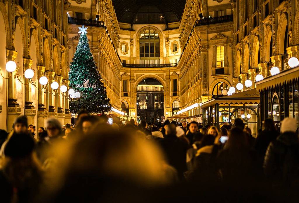 El árbol de Navidad de la Galería Vittorio Emanuele II de Milán