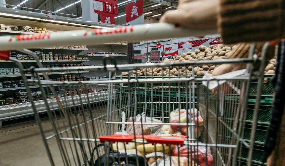 Qué supermercados abren en Milán el 8 de diciembre: los horarios de Lidl, Esselunga y Conad para el Día de la Inmaculada