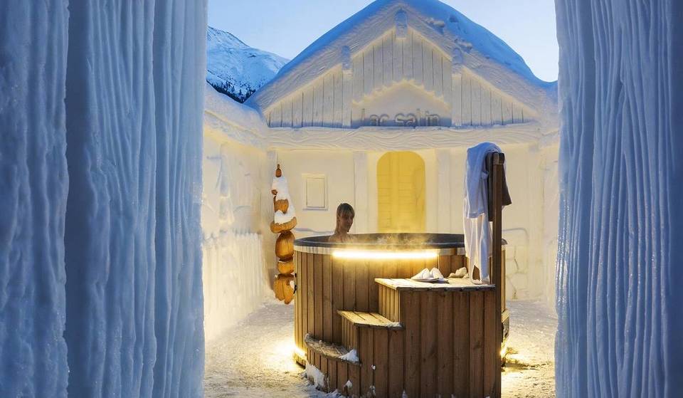 This incredible spa in Livigno is carved entirely out of ice: the unique experience that (almost) no one knows about