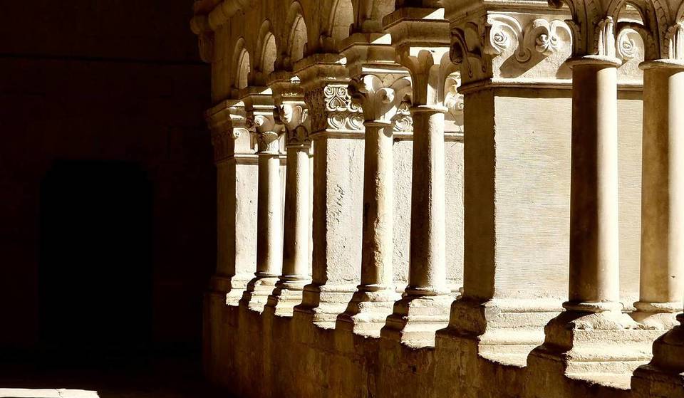 Sembra di stare nel Palazzo di Elrond: questo giardino segreto a due passi dal Duomo di Milano ospiterà per poche sere un evento magico dedicato a “Il Signore degli Anelli”