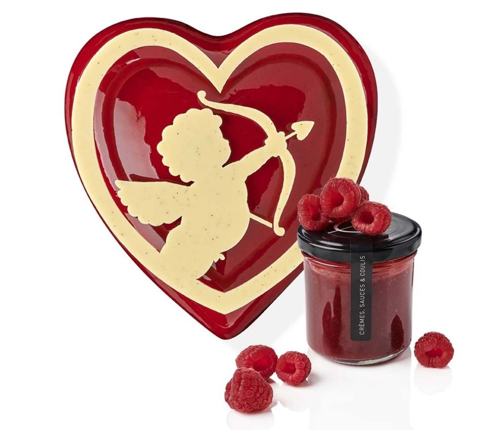 Red raspberry cake with Cupid