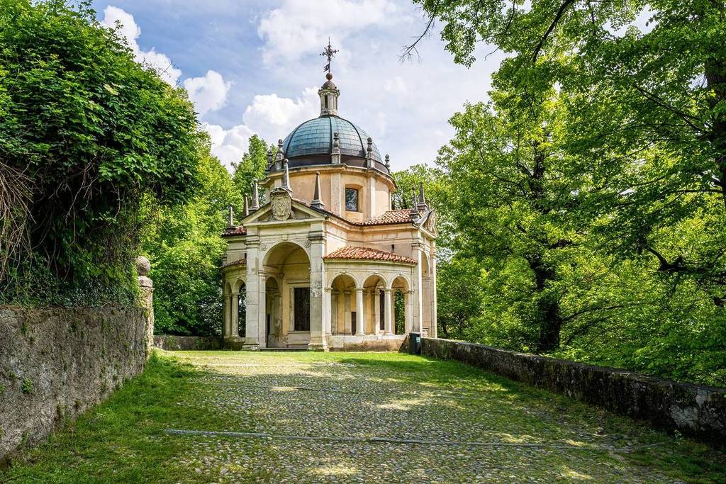 One of the 13 chapels encountered along the route of the Sacred Mountain of Varese