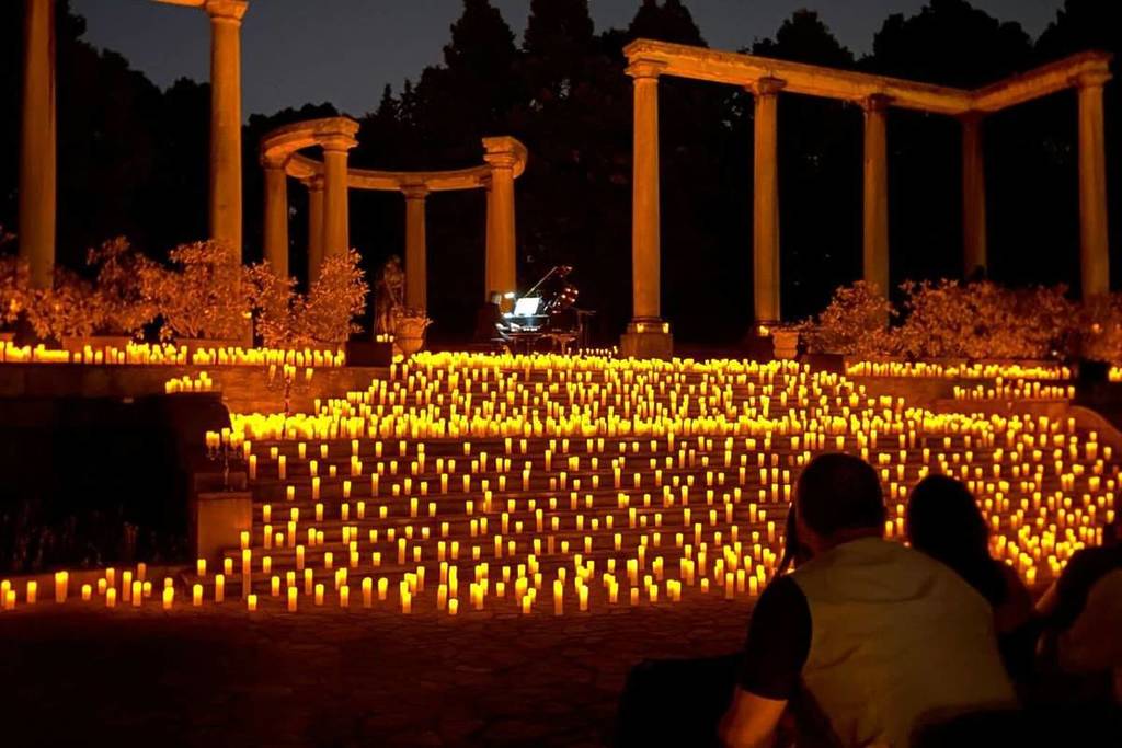Un concerto Candlelight nel teatro greco-romano di villa clerici