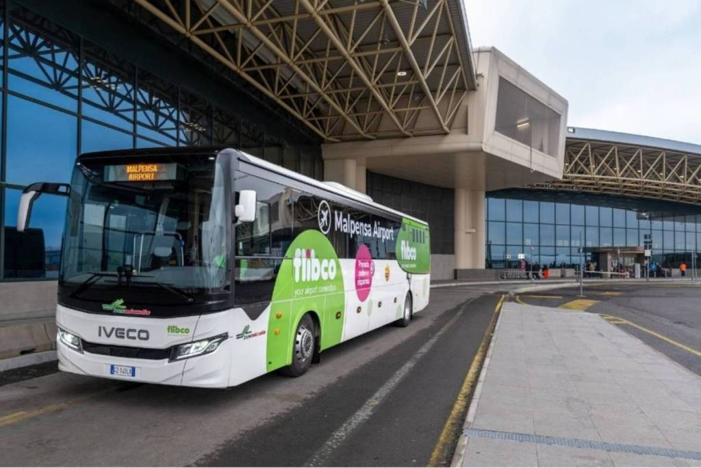 bus milan