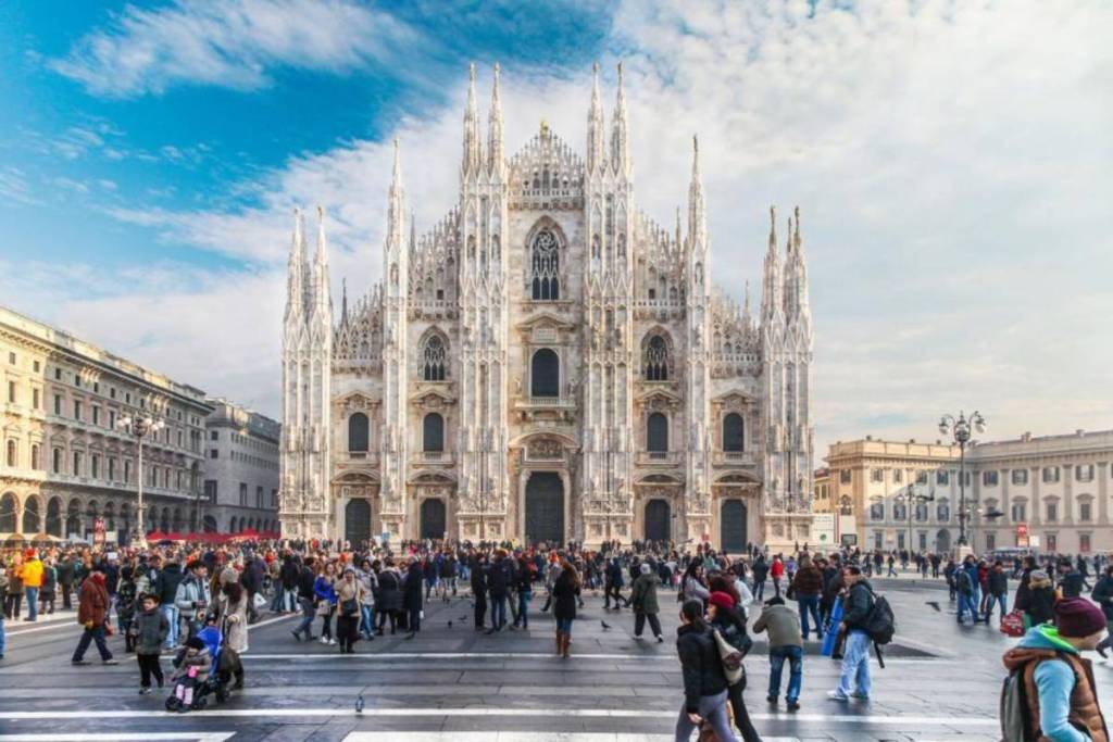 Aperto al pubblico nel 1953, il Museo del Duomo di Milano si estende su oltre 2.000 metri quadrati e custodisce statue, vetrate e modelli legati alla storia della Cattedrale: il 4 novembre potrai visitare gratis entrambi