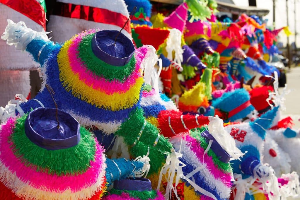 Piñatas Navideñas En Monterrey ¡checa 5 Lugares Para Comprar 