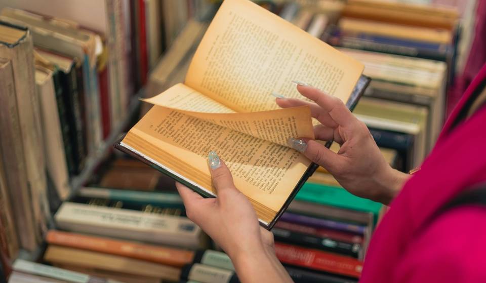 ¡Remate total! Encuentra tus libros favoritos por solo 10 pesitos en esta librería de MTY